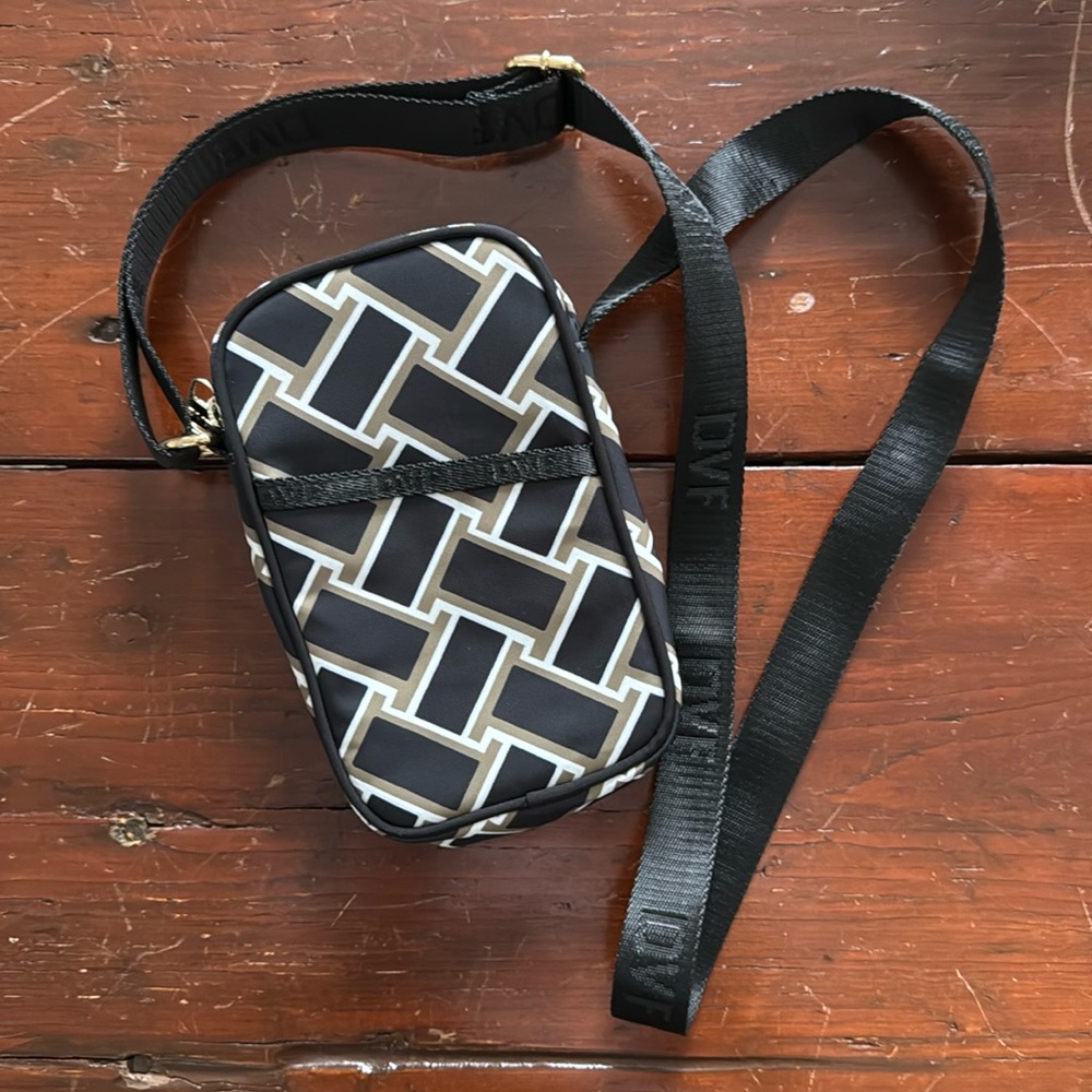 DVF x Target crossbody (fits iPhone pro Max)